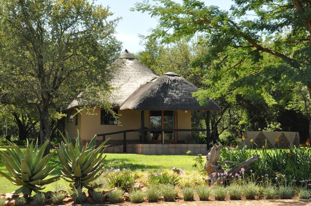 Ukutula Lion Lodge Beestekraal  Стая снимка