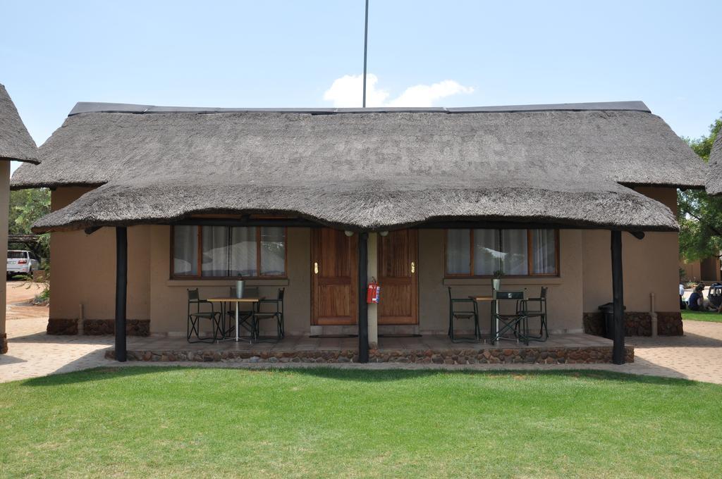 Ukutula Lion Lodge Beestekraal  Стая снимка